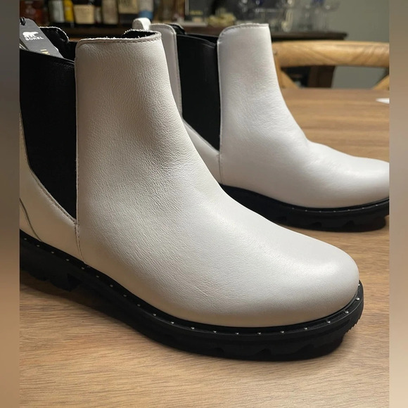 New Sorel Women's Lennox Chelsea Rain Boot - Picture 2 of 5